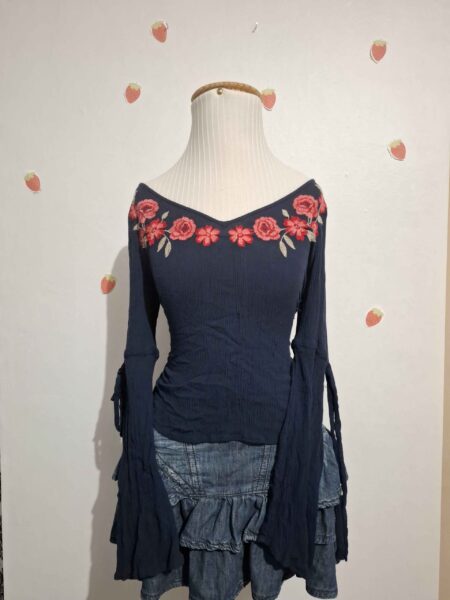 blusa flower blue