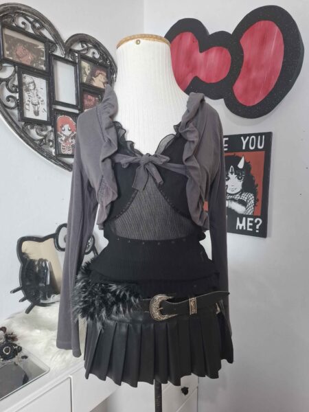 bolero de cinza