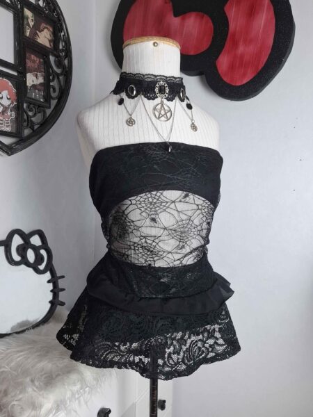 blusa ou saia aranha